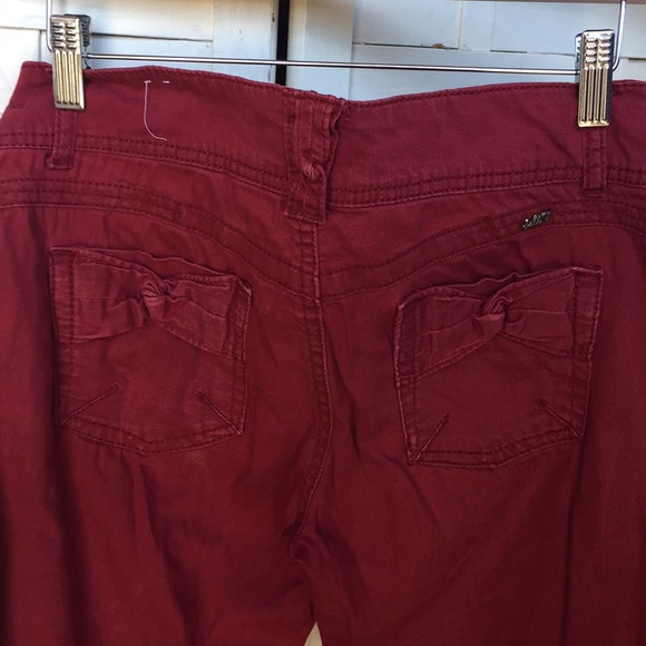 Burgundy jeans - Picture 5 of 7